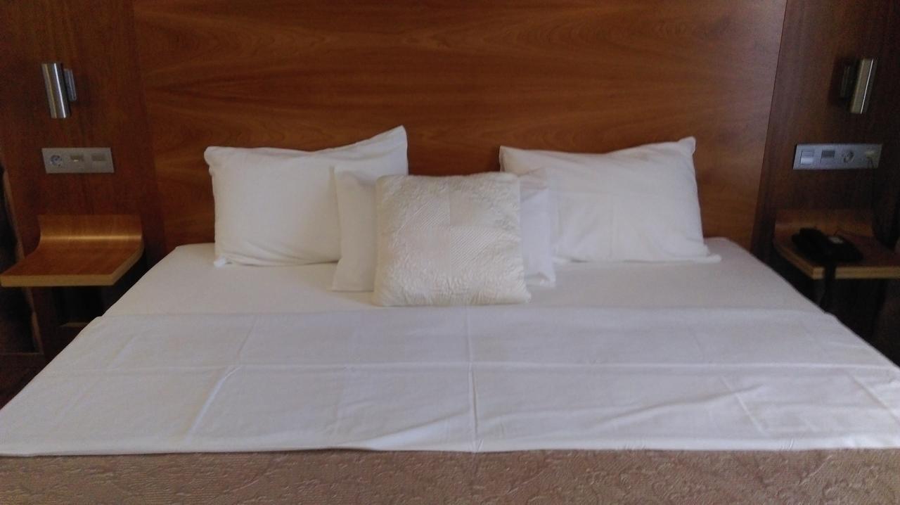 Hotel Boutique Villa Erina By Bossh Hotels - Adults Recommended Manilva Exterior foto